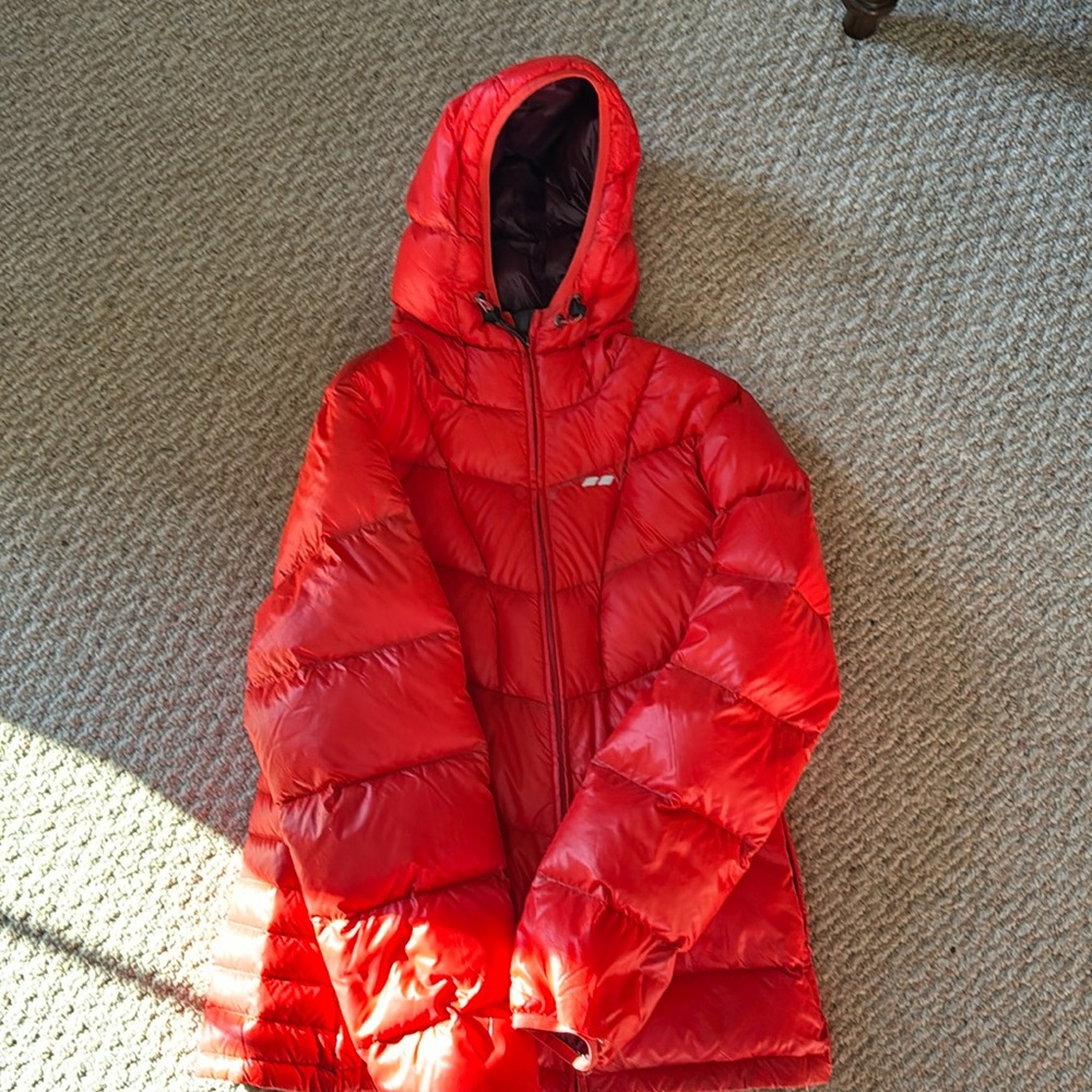 Koppen Red Women's Ski Puffer Jacket with Hood